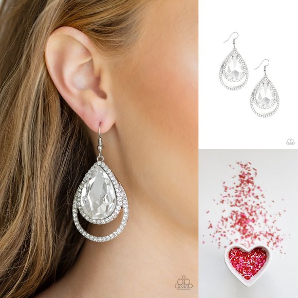paparazzi Jewelry - Famous White Earrings